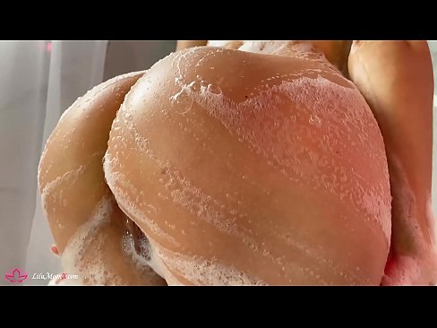 ❤️ La morena es masturba el cony amb un vibrador fins a un orgasme intens a la dutxa ☑ Porno preciós a nosaltres ca.yespornpics.ru ﹏
