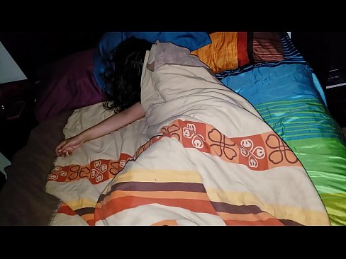 ❤️ El fillastre renya la seva jove madrastra mentre dorm. ☑ Porno preciós a nosaltres ca.yespornpics.ru ﹏